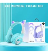 AKZ-02 Color Light Cat Ear Wireless Bluetooth Headphone Heavy Bass E-Sport Head-Mounted Headset - Gradient Sky Blue