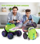 KY-S203A Cracked Pattern 1 / 20 Remote Control Toy Car Light Music Mist Spray Function Dinosaur Head Stunt Car - Green